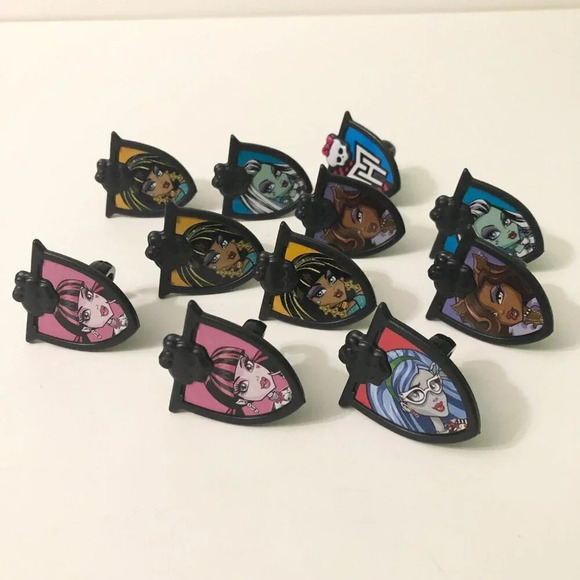 2011 Monster High Deco Pac Cake  Cupcake Toppers Plastic Rings Novelties Mattel - Picture 1 of 14
